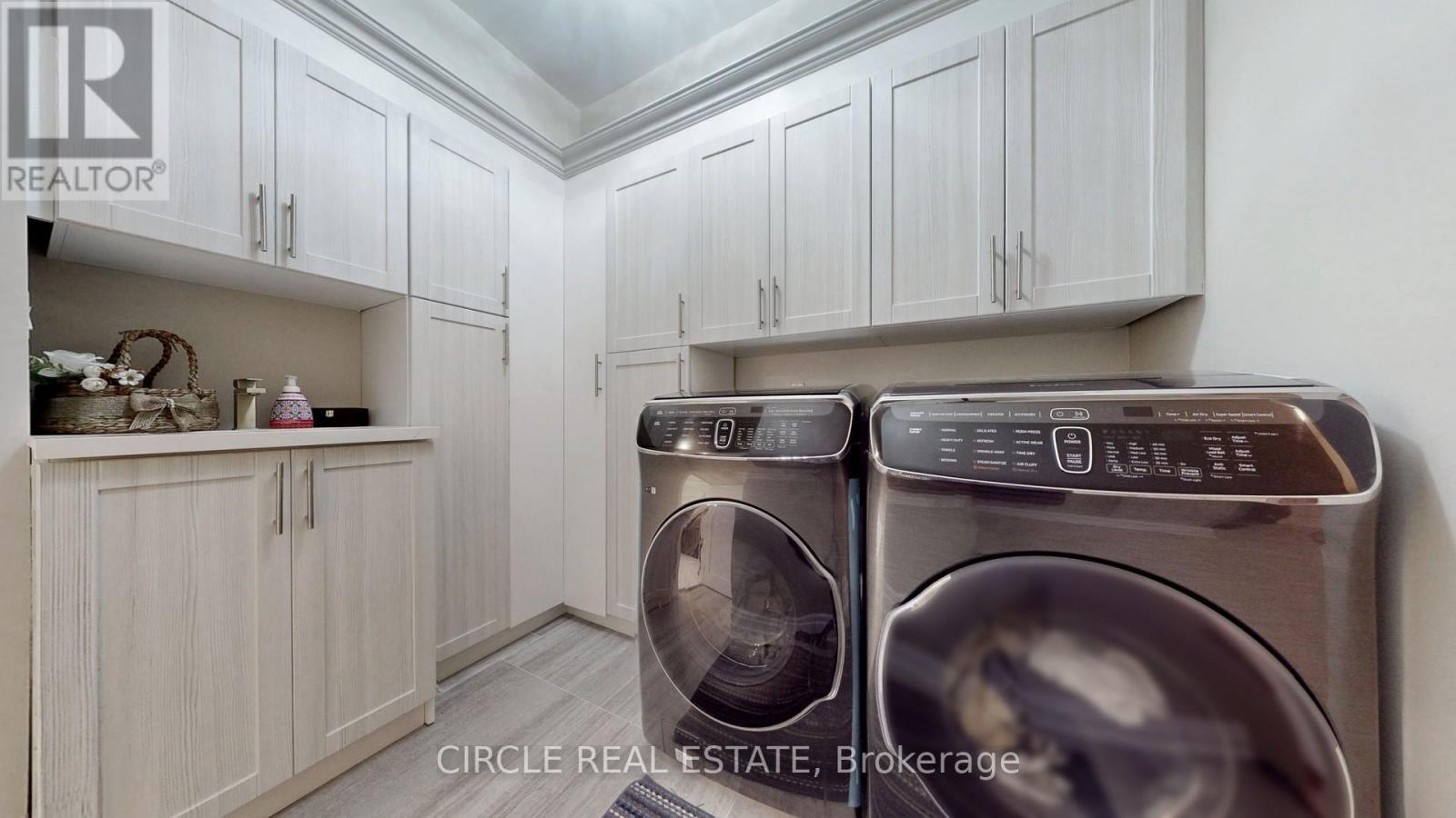 5351 Forest Ridge Drive Property Photo 15