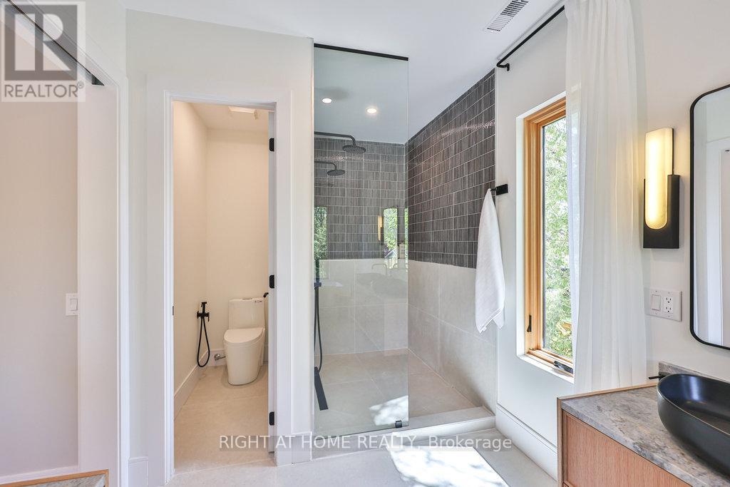 920 Calder Road Property Photo 26
