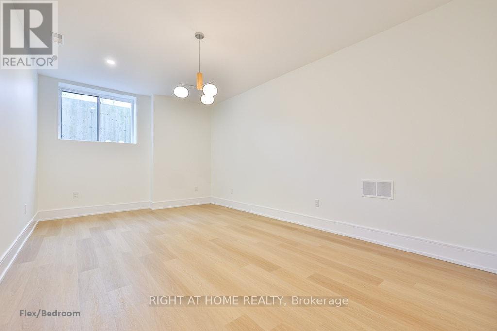920 Calder Road Property Photo 42