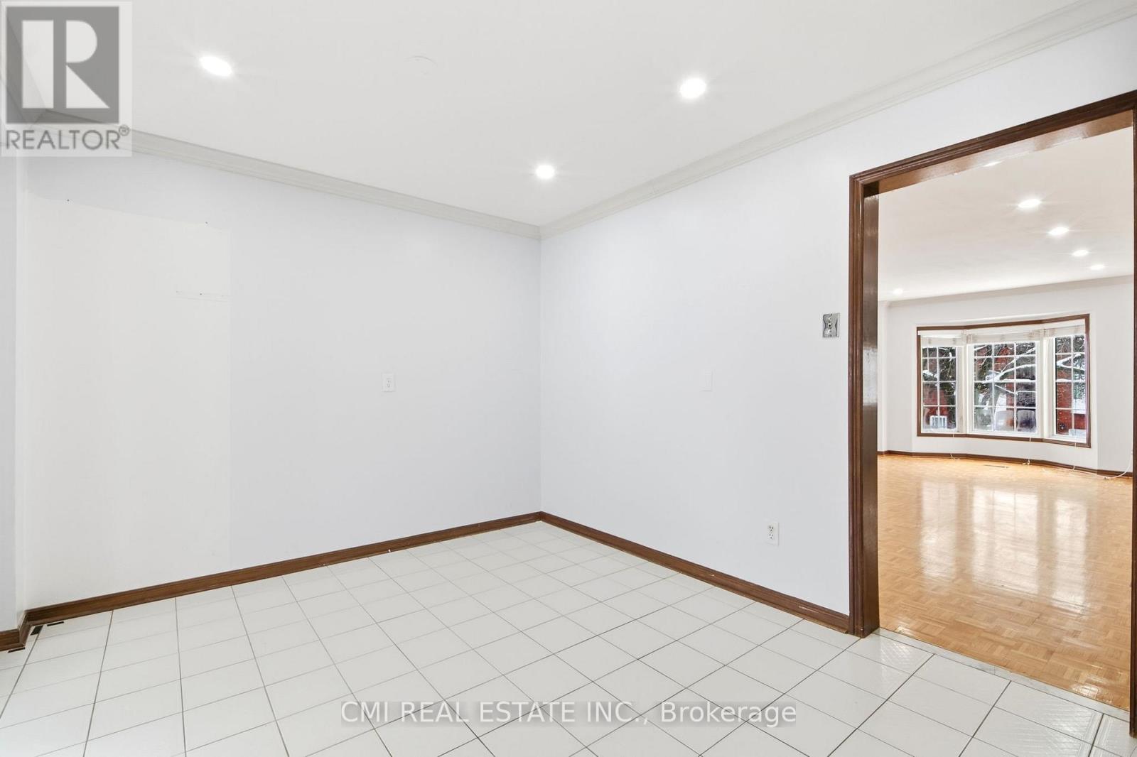 3 Forest Point Drive Property Photo 9
