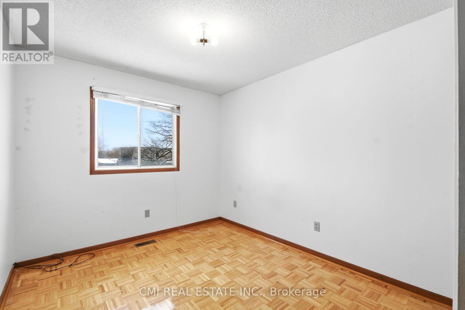 3 Forest Point Drive Property Photo 43