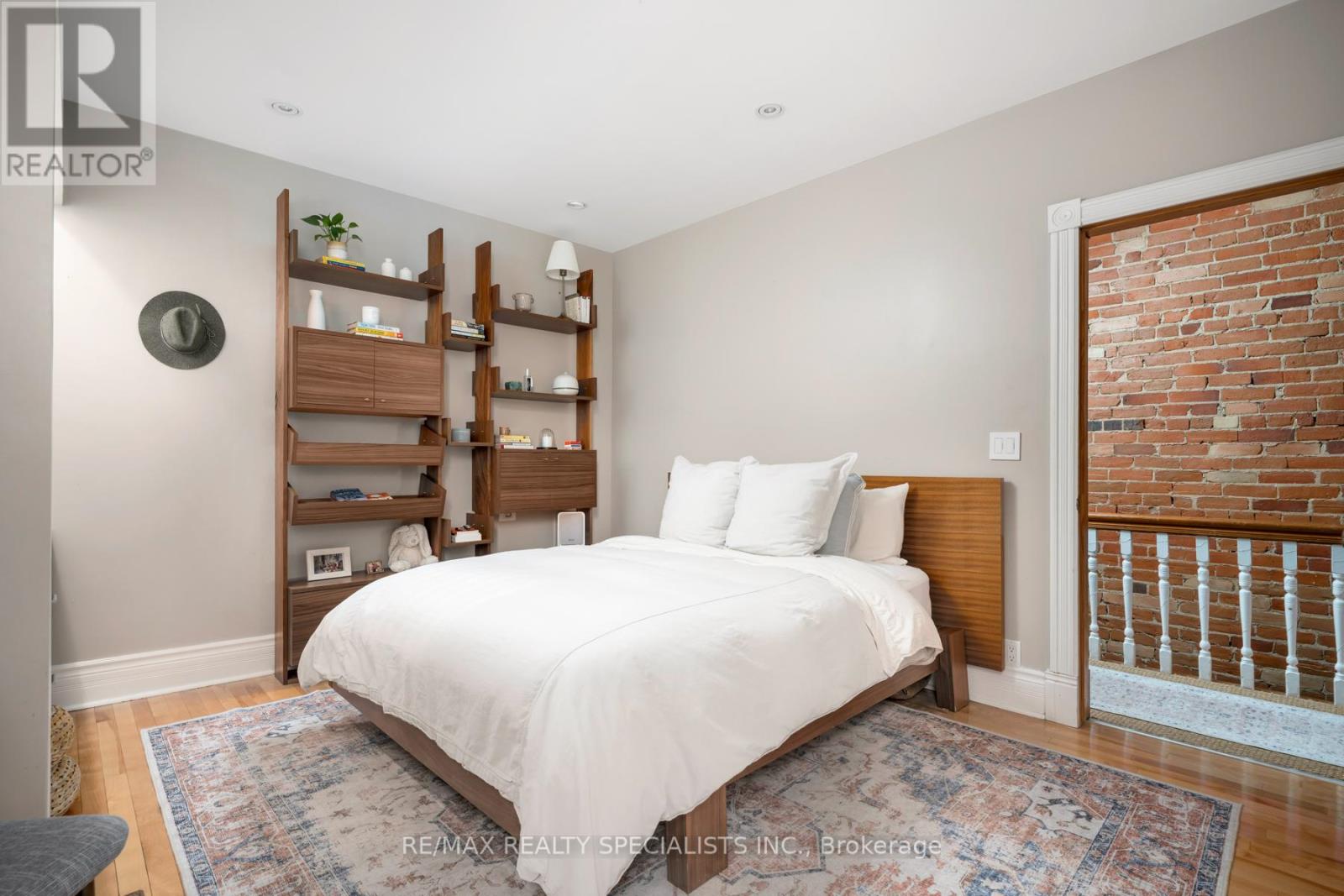 48 Leopold Street Property Photo 28