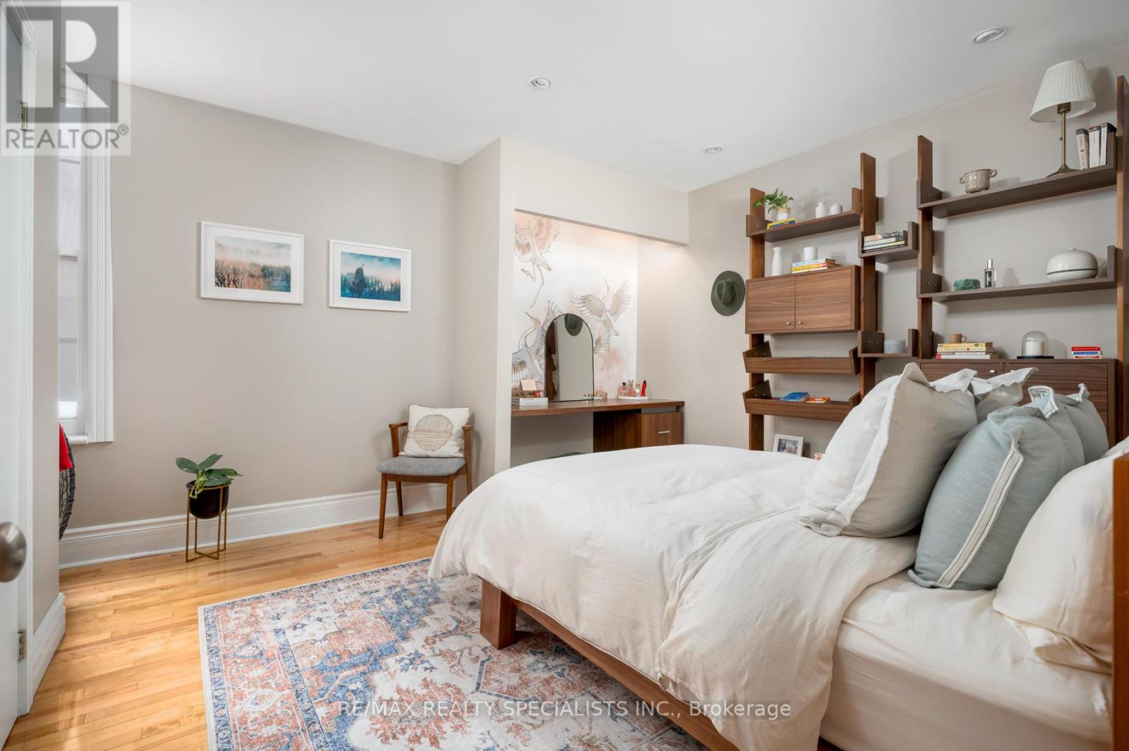 48 Leopold Street Property Photo 29