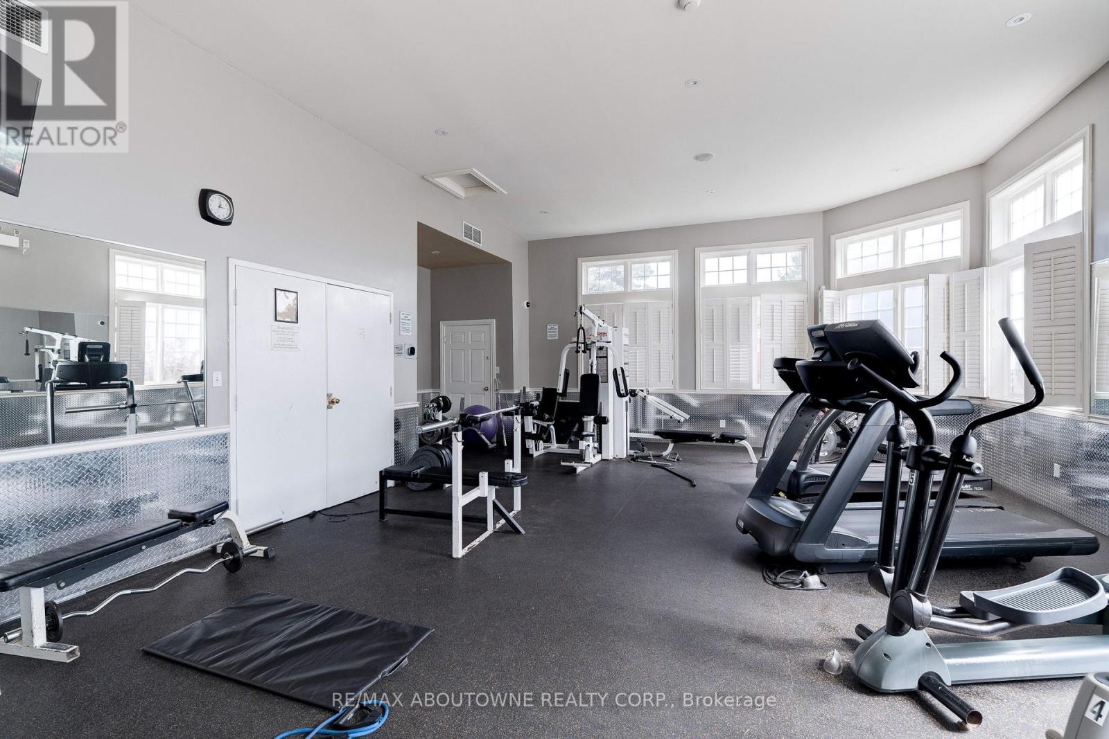 212 - 1460 Bishops Gate Property Photo 15