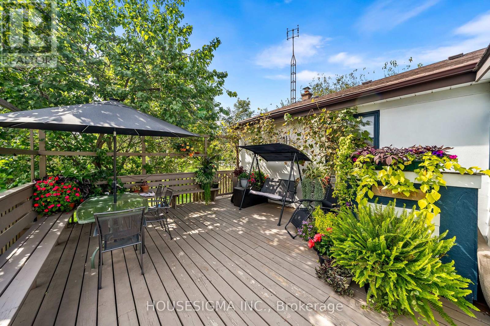 2701 Embleton Road Property Photo 47