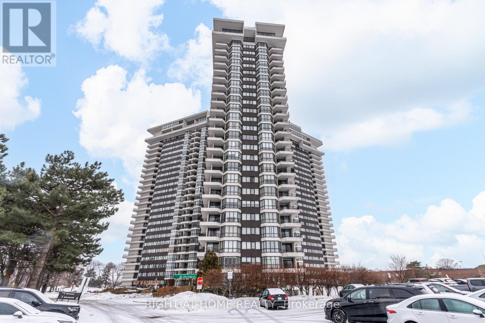 606 - 1333 Bloor Street Property Photo 3