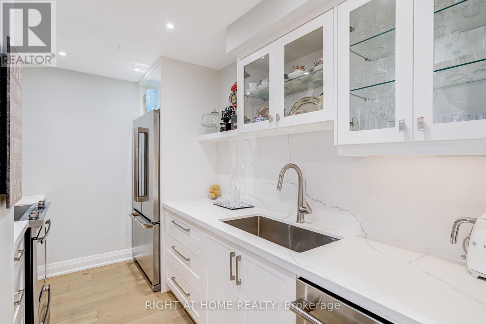 606 - 1333 Bloor Street Property Photo 15