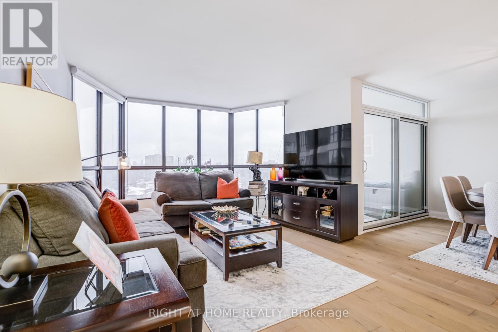 606 - 1333 Bloor Street Property Photo 21