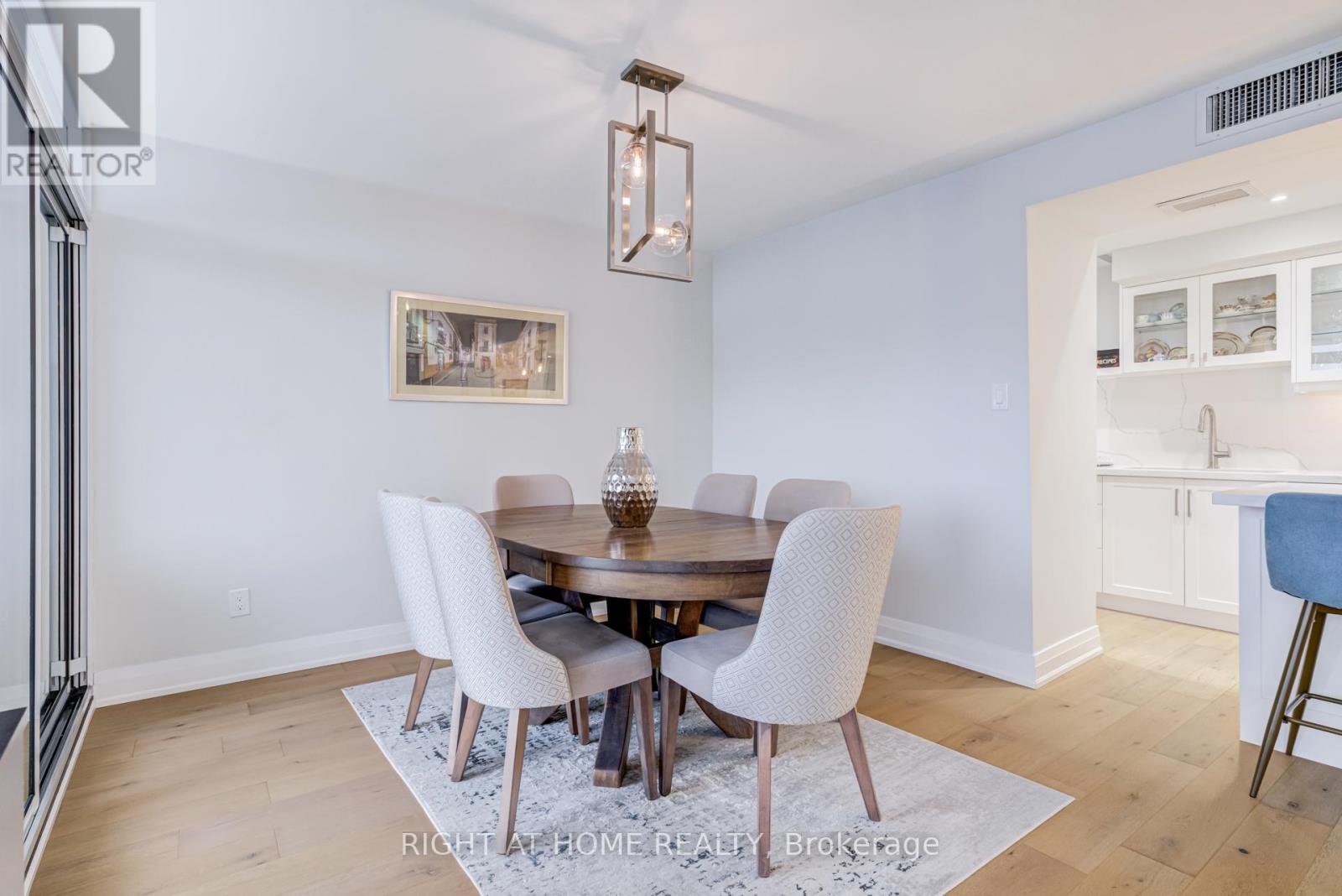 606 - 1333 Bloor Street Property Photo 24
