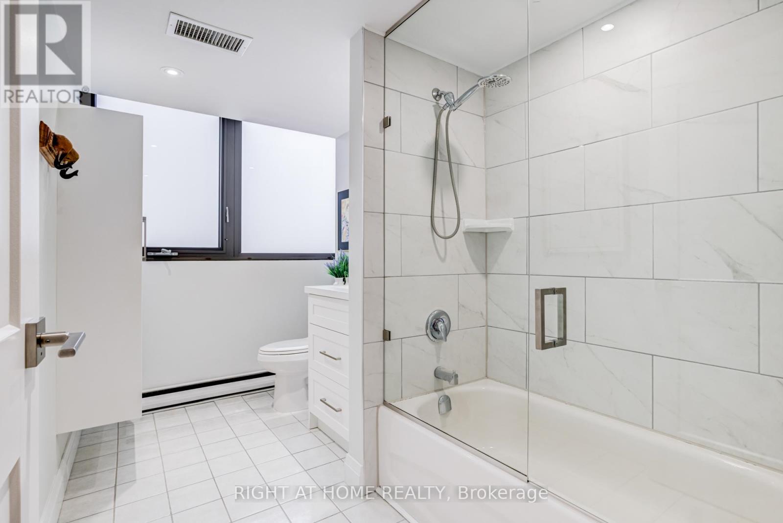 606 - 1333 Bloor Street Property Photo 29