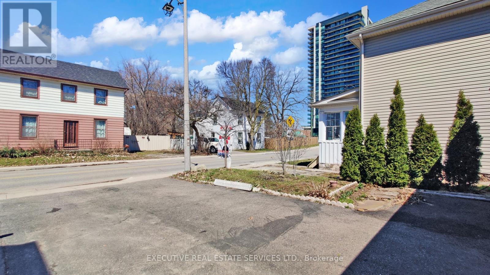 89 John Street Property Photo 4
