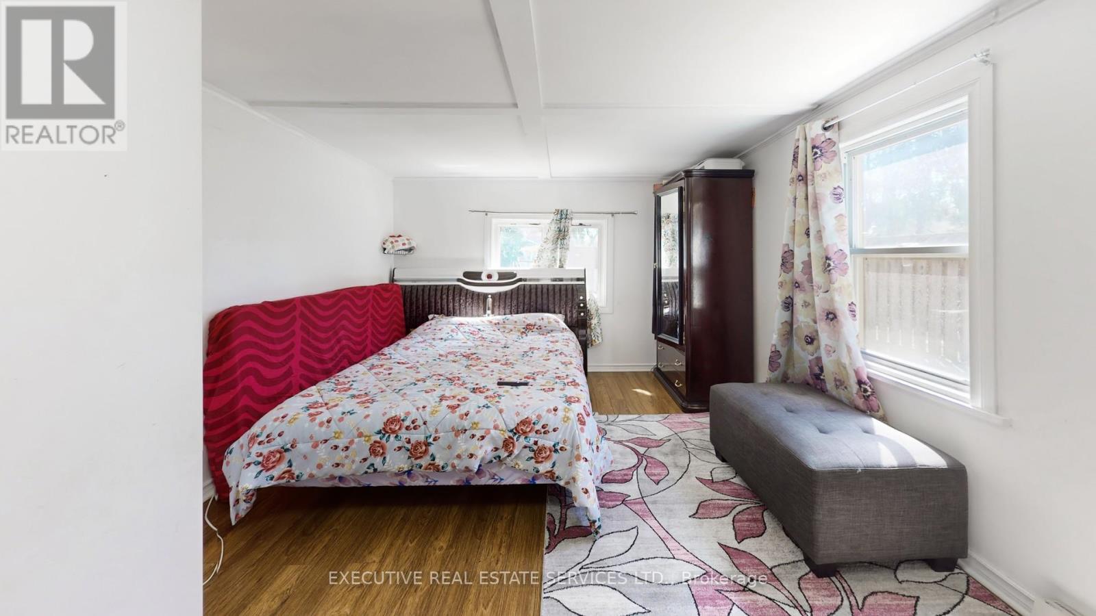 89 John Street Property Photo 17