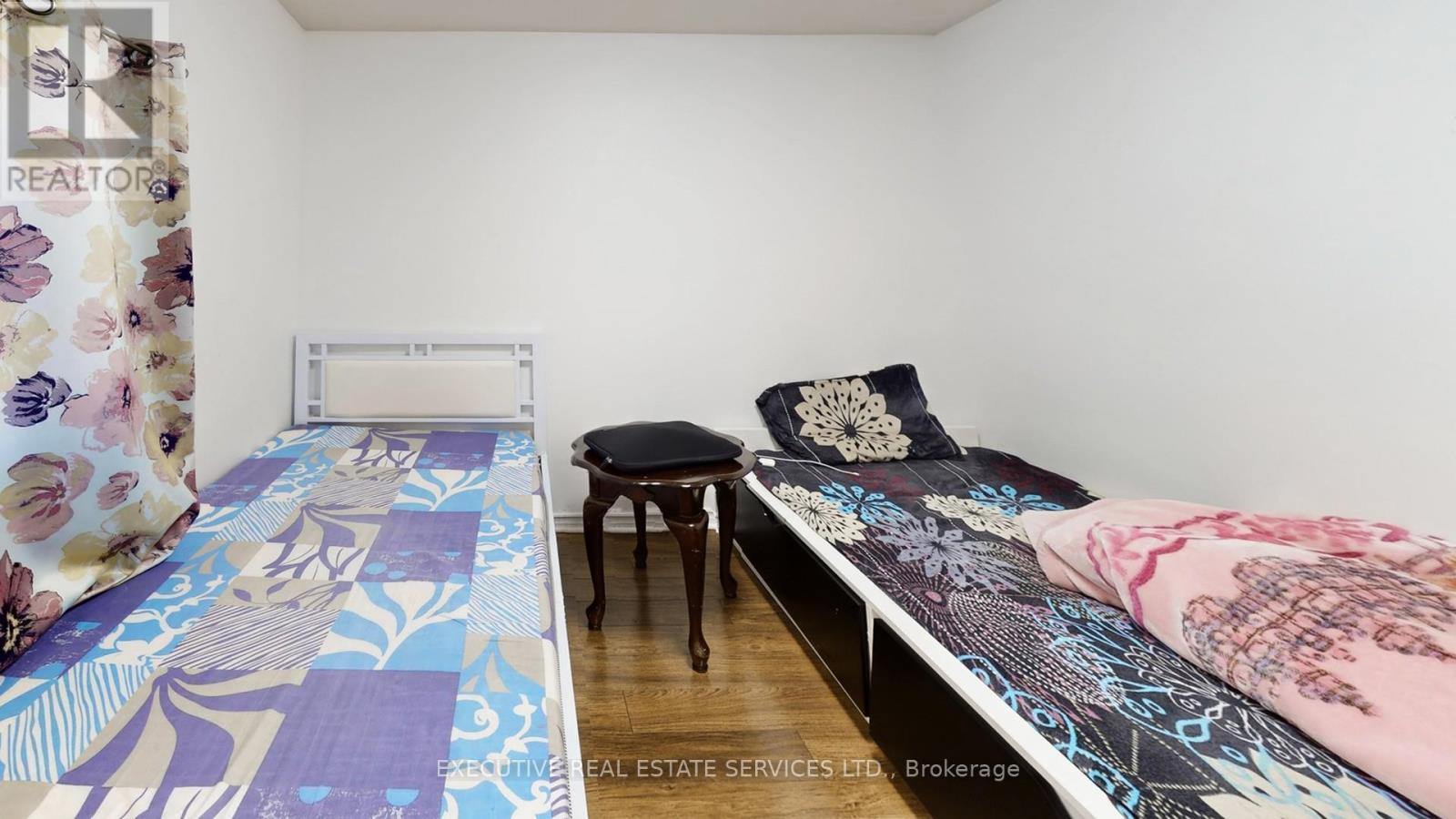 89 John Street Property Photo 20