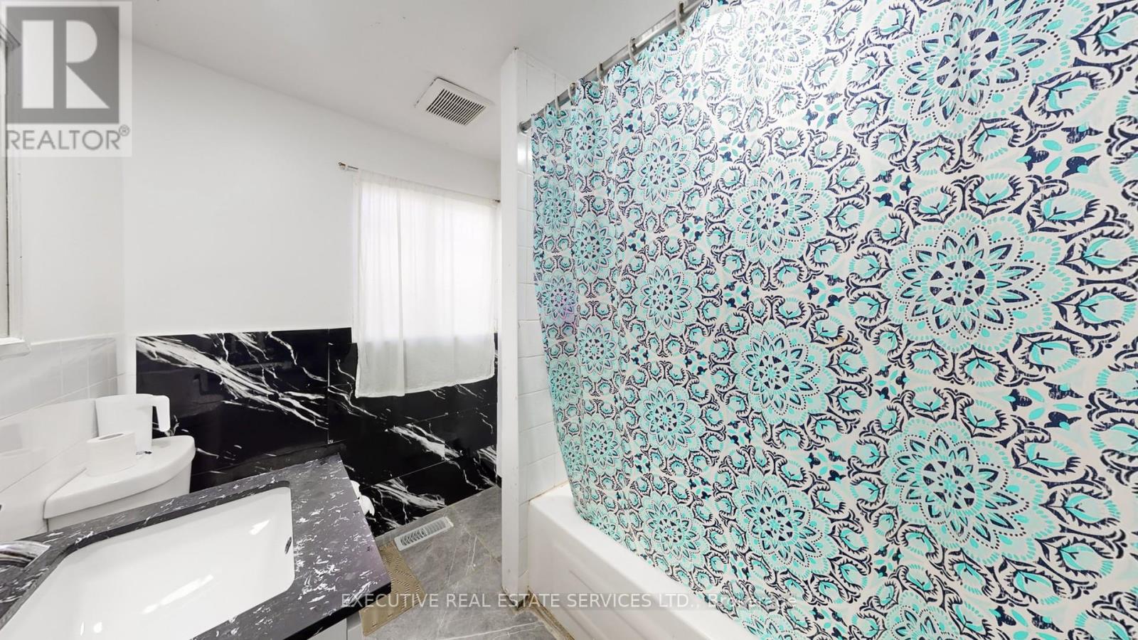 89 John Street Property Photo 26