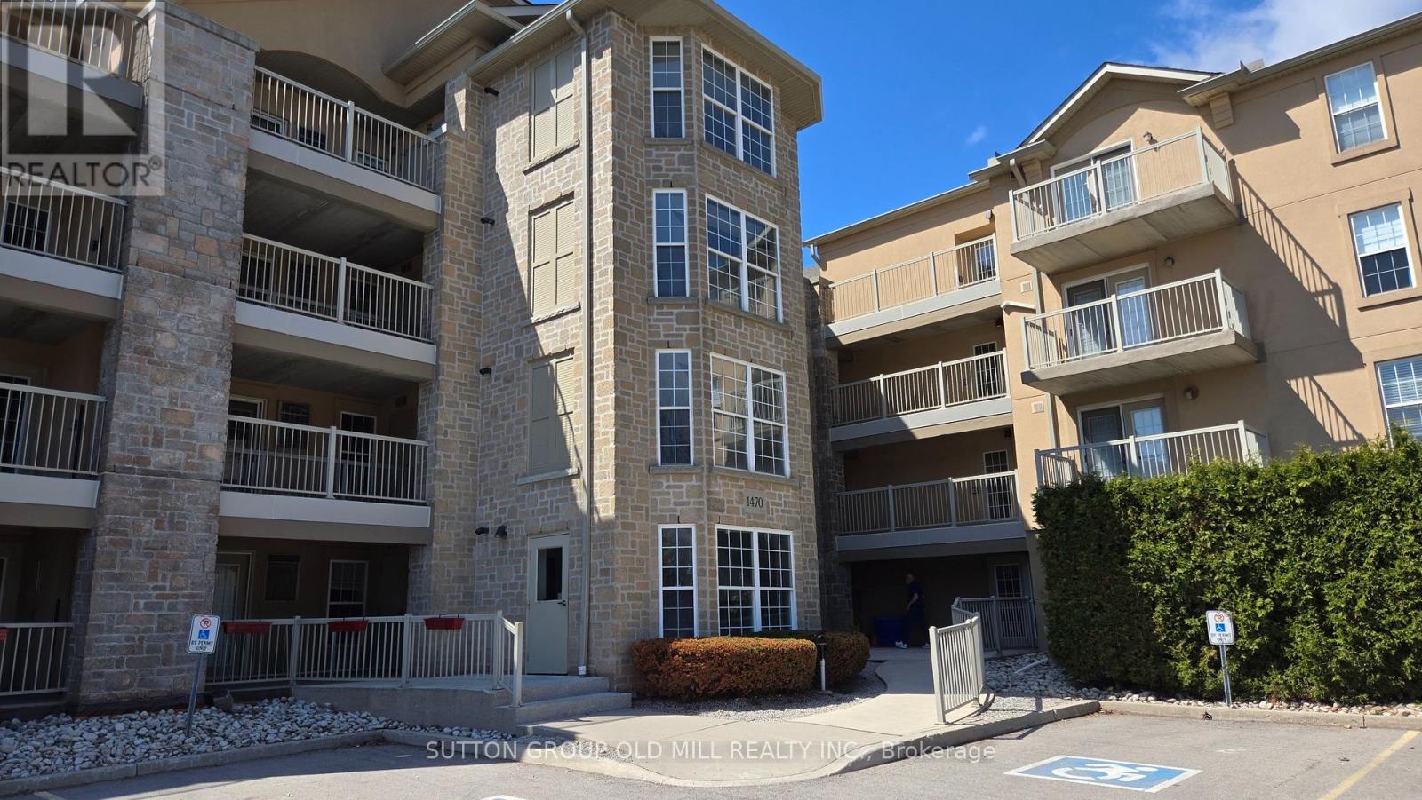 208 - 1470 Bishops Gate Property Photo 1
