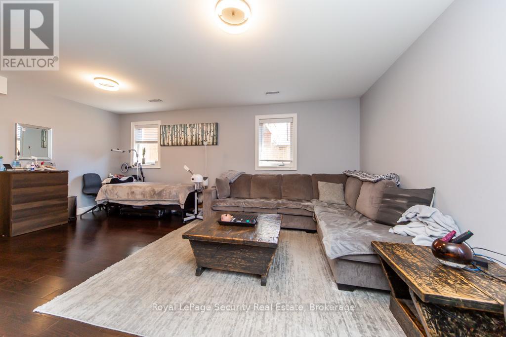 31 John Best Avenue Property Photo 43