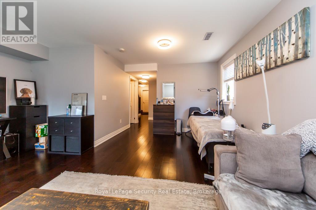 31 John Best Avenue Property Photo 44