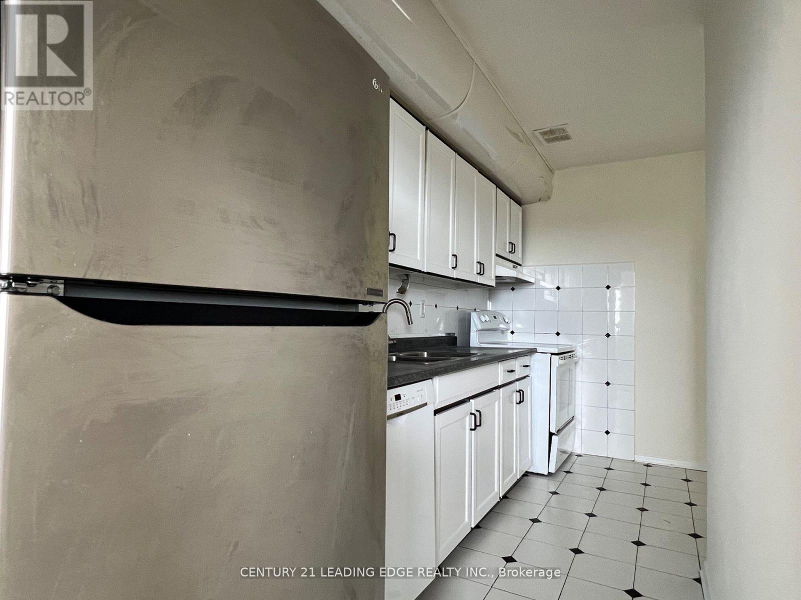 916 - 80 Grandravine Drive Property Photo 6