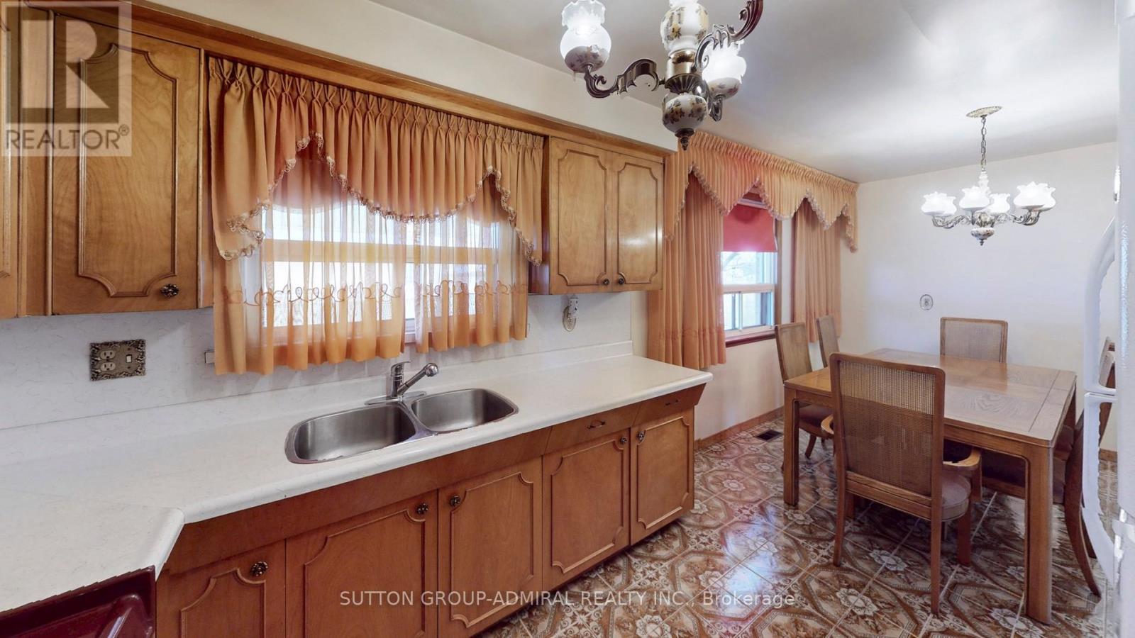 119 Brampton Road Property Photo 11