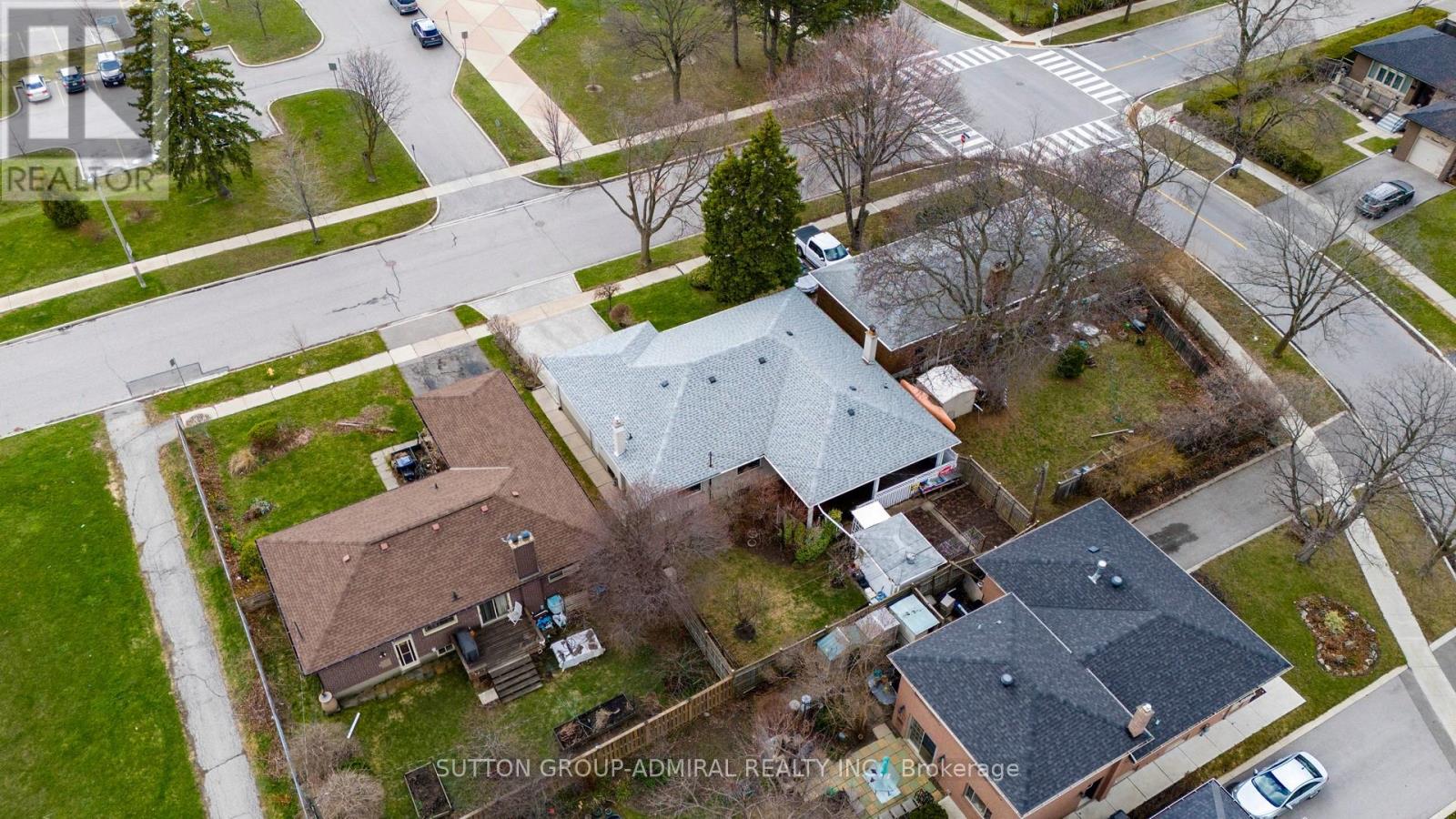 119 Brampton Road Property Photo 38