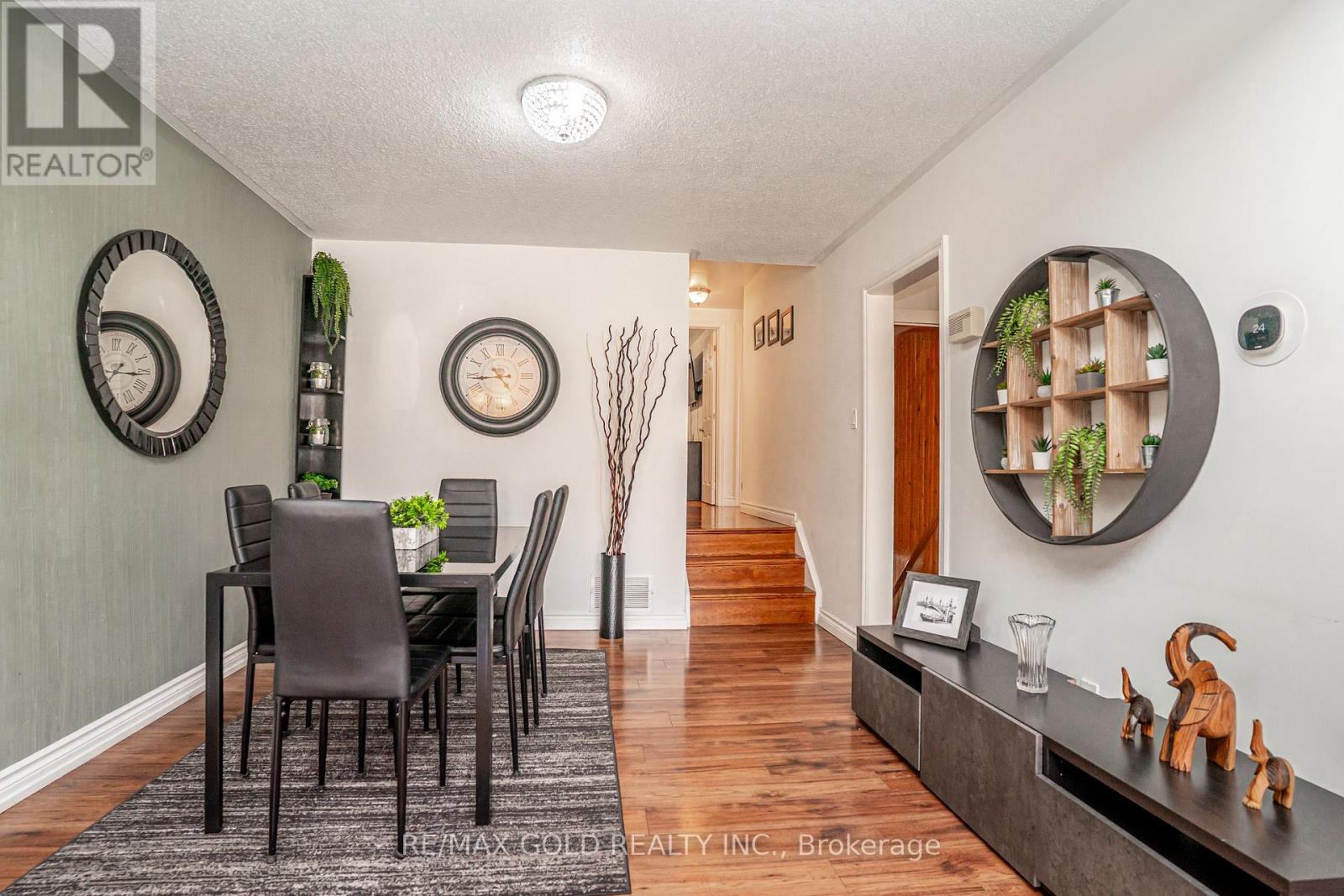 53 Davenport Crescent Property Photo 12