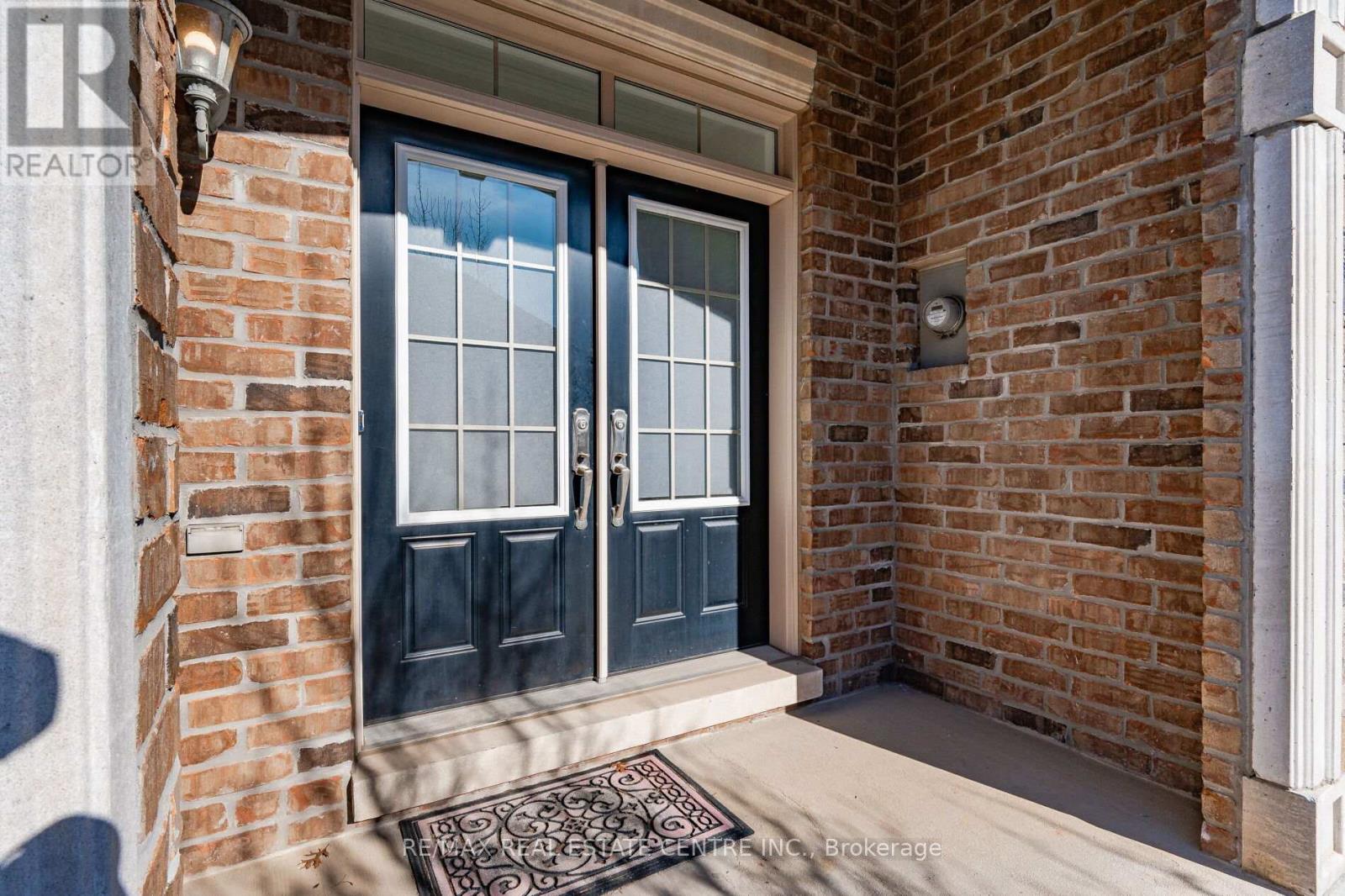 2453 Village Common Property Photo 4