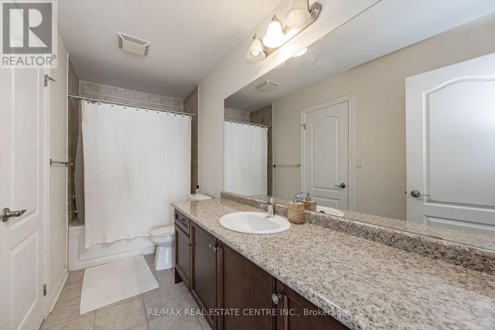 2453 Village Common Property Photo 27