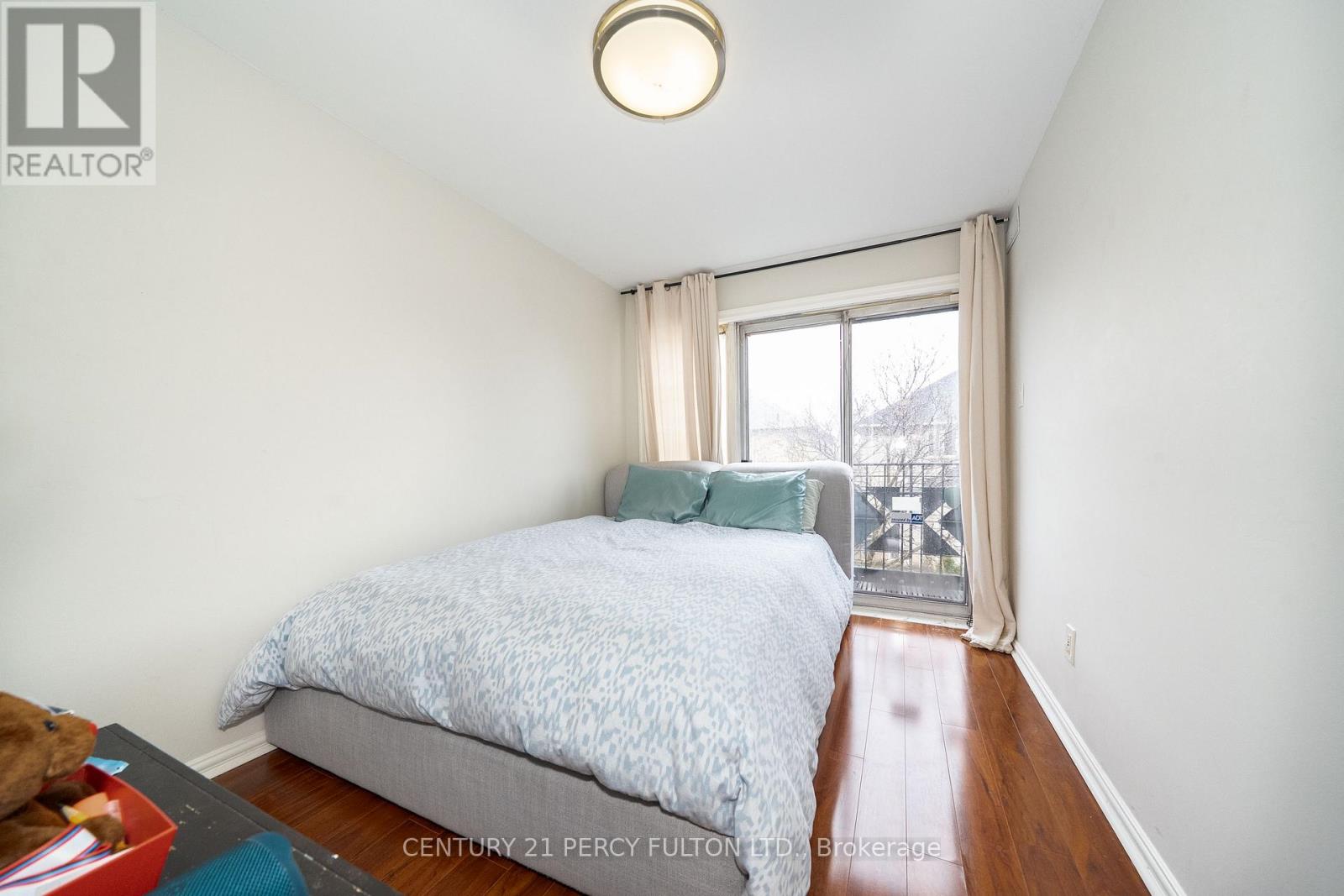 744-746 Wilson Avenue Property Photo 20