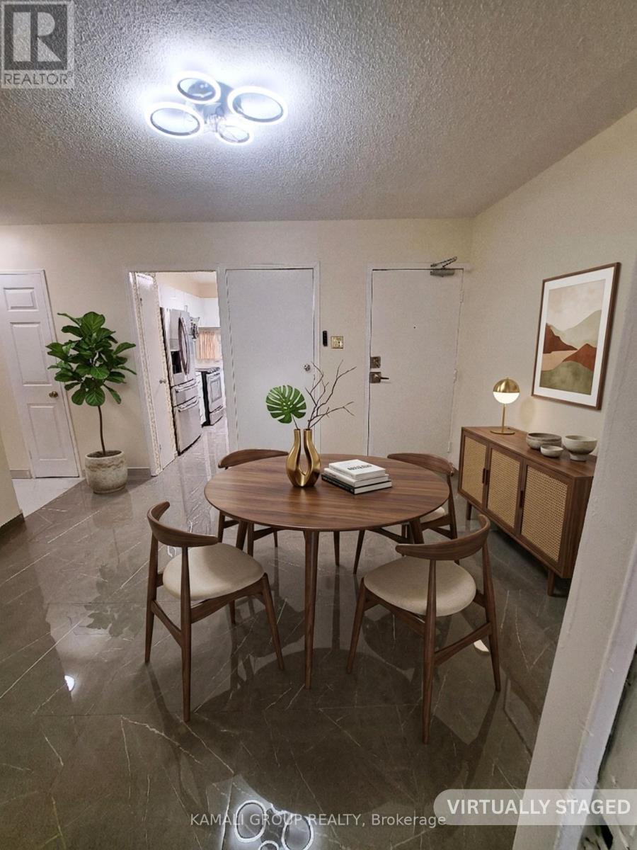 727 - 4645 Jane Street Property Photo 3