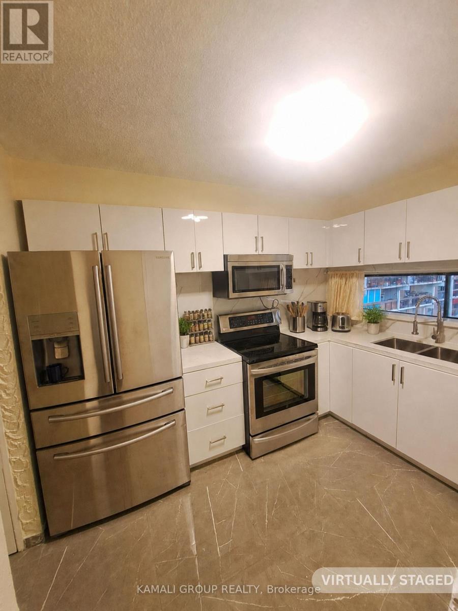 727 - 4645 Jane Street Property Photo 9