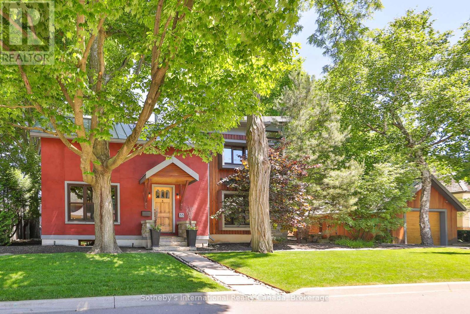 55 Chisholm Street Property Photo 2
