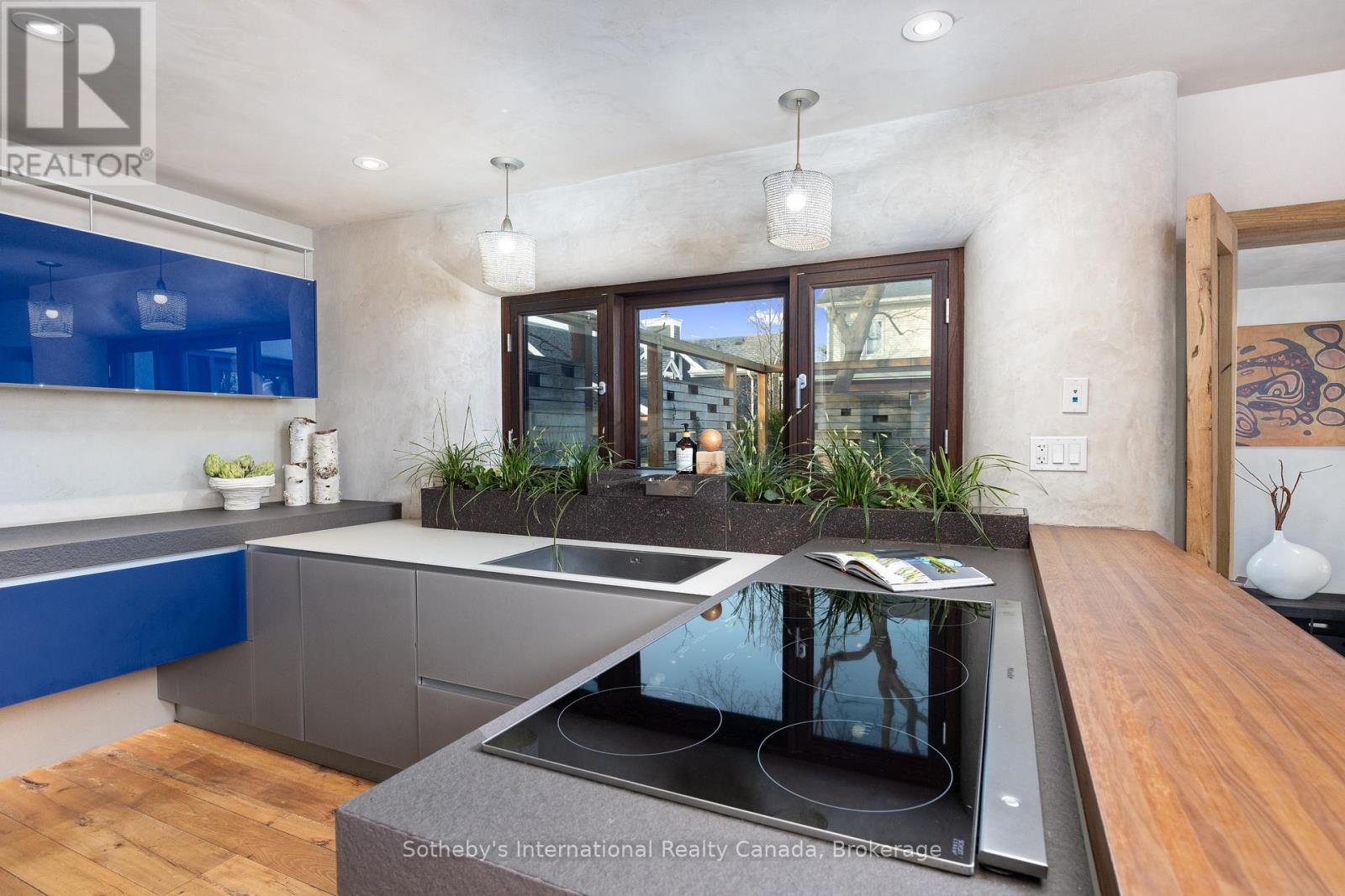 55 Chisholm Street Property Photo 17
