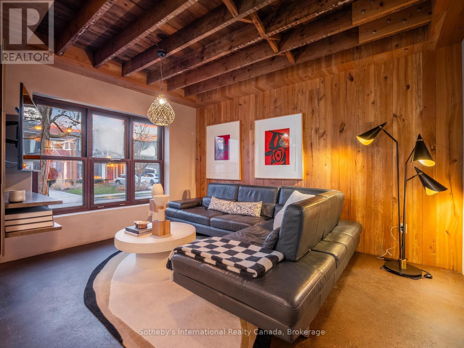 55 Chisholm Street Property Photo 18
