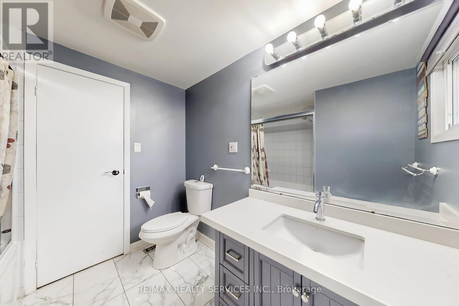 53 Geneva Crescent Property Photo 24