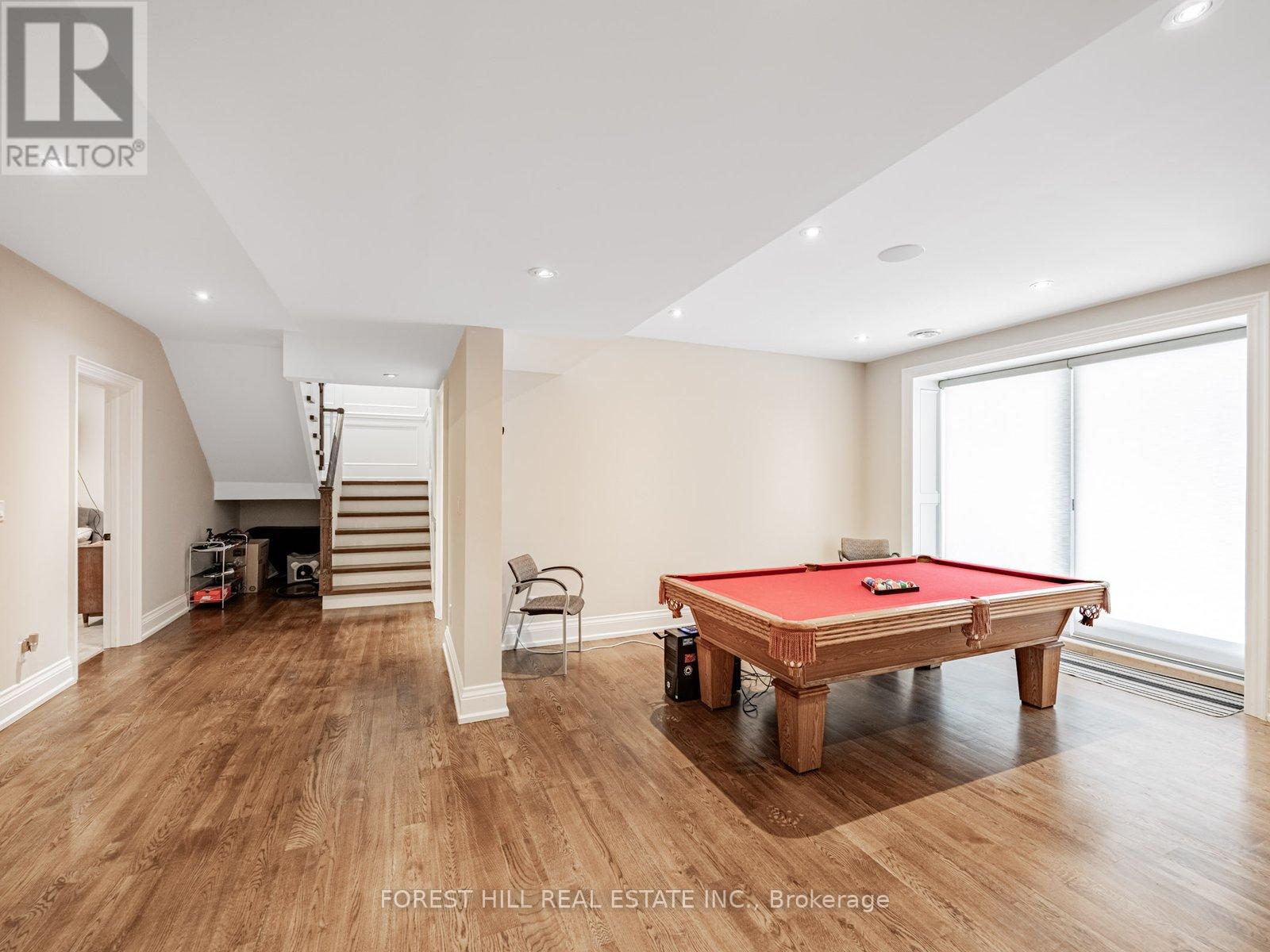 302 Pinehurst Drive W Property Photo 31
