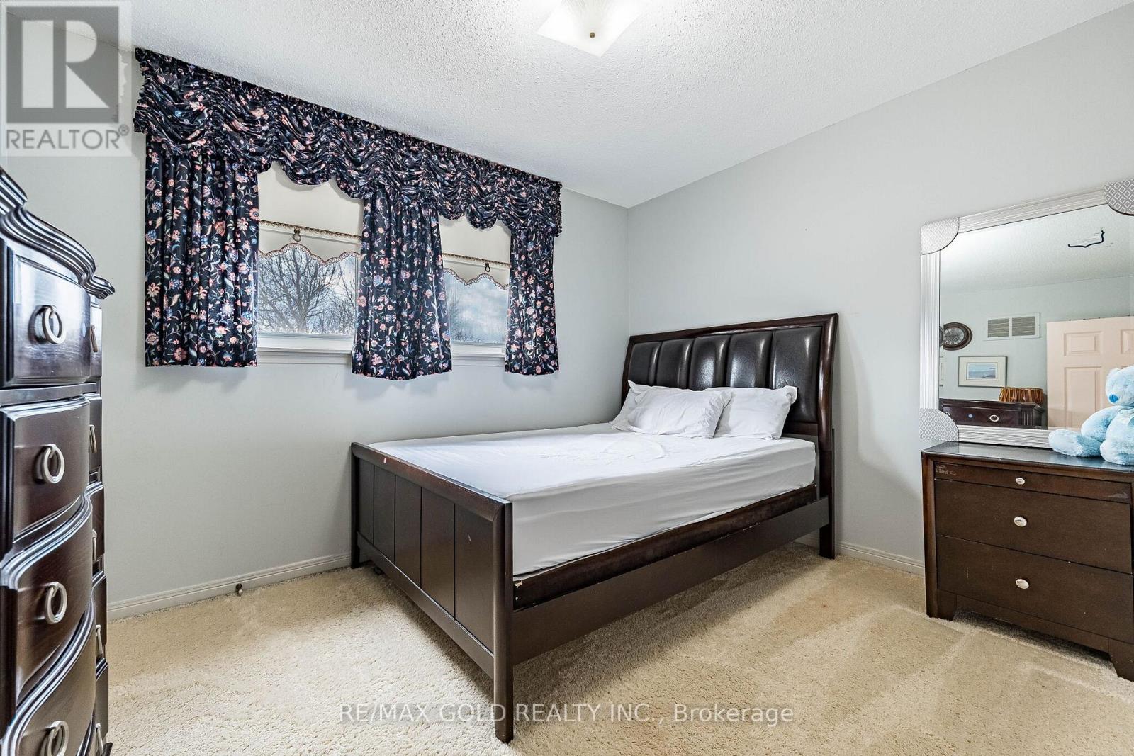 9 Princeton Terrace Property Photo 31
