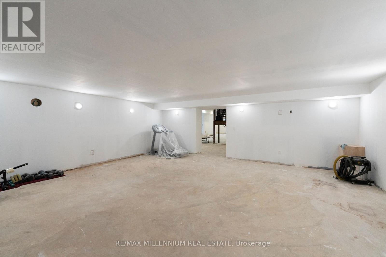 20 Glassford Court Property Photo 46