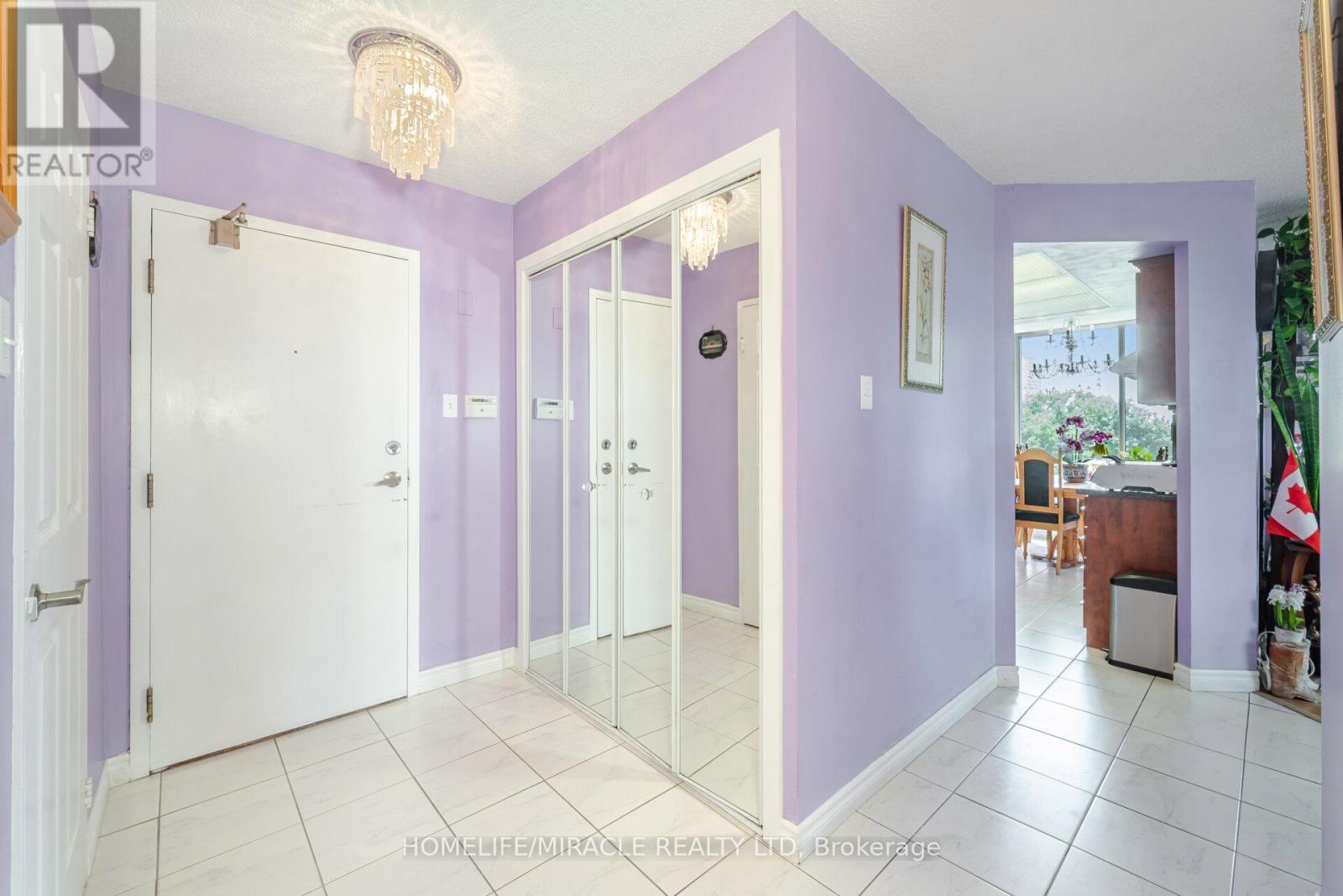 401 - 26 Hanover Road Property Photo 9