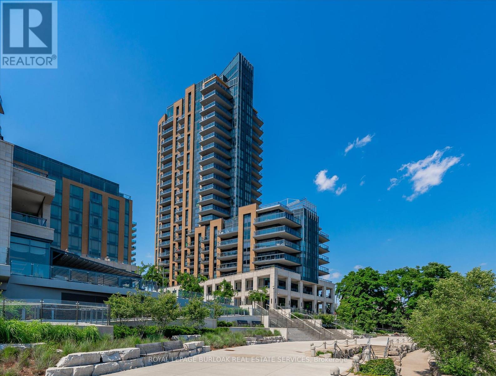 1501 - 2060 LAKESHORE ROAD Property Photo 1