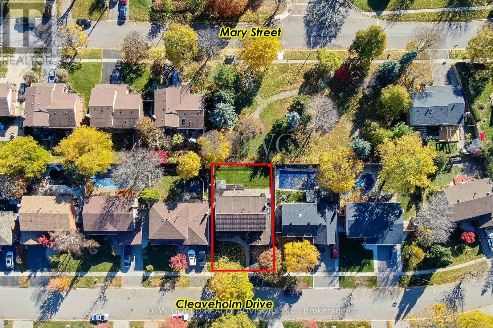 41 Cleaveholm Drive Property Photo 3