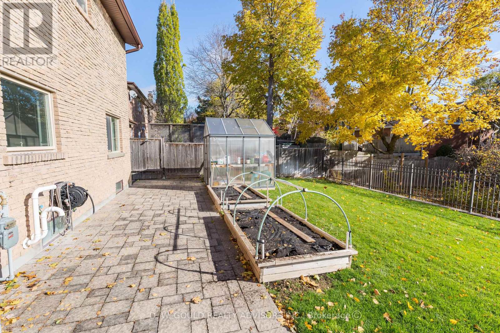 41 Cleaveholm Drive Property Photo 11