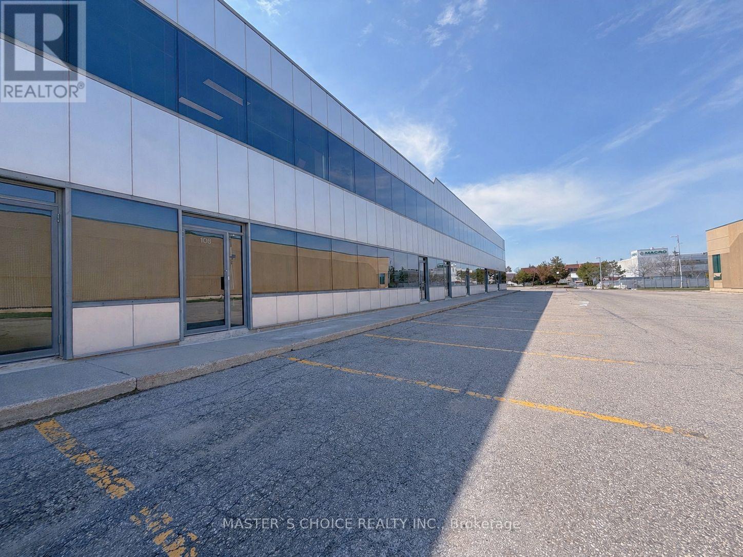 107 - 160 Traders Boulevard E Property Photo 7