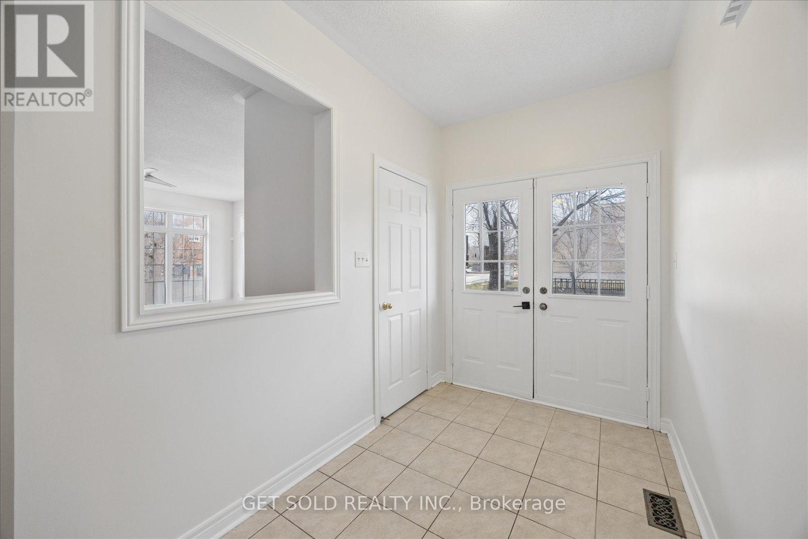 16 Deerchase Road Property Photo 7