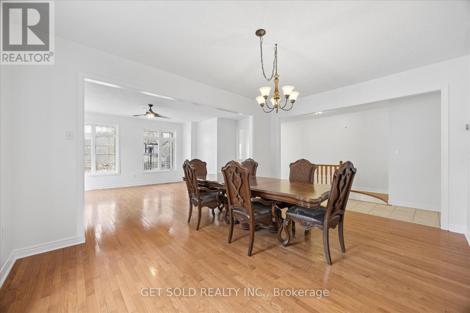16 Deerchase Road Property Photo 13