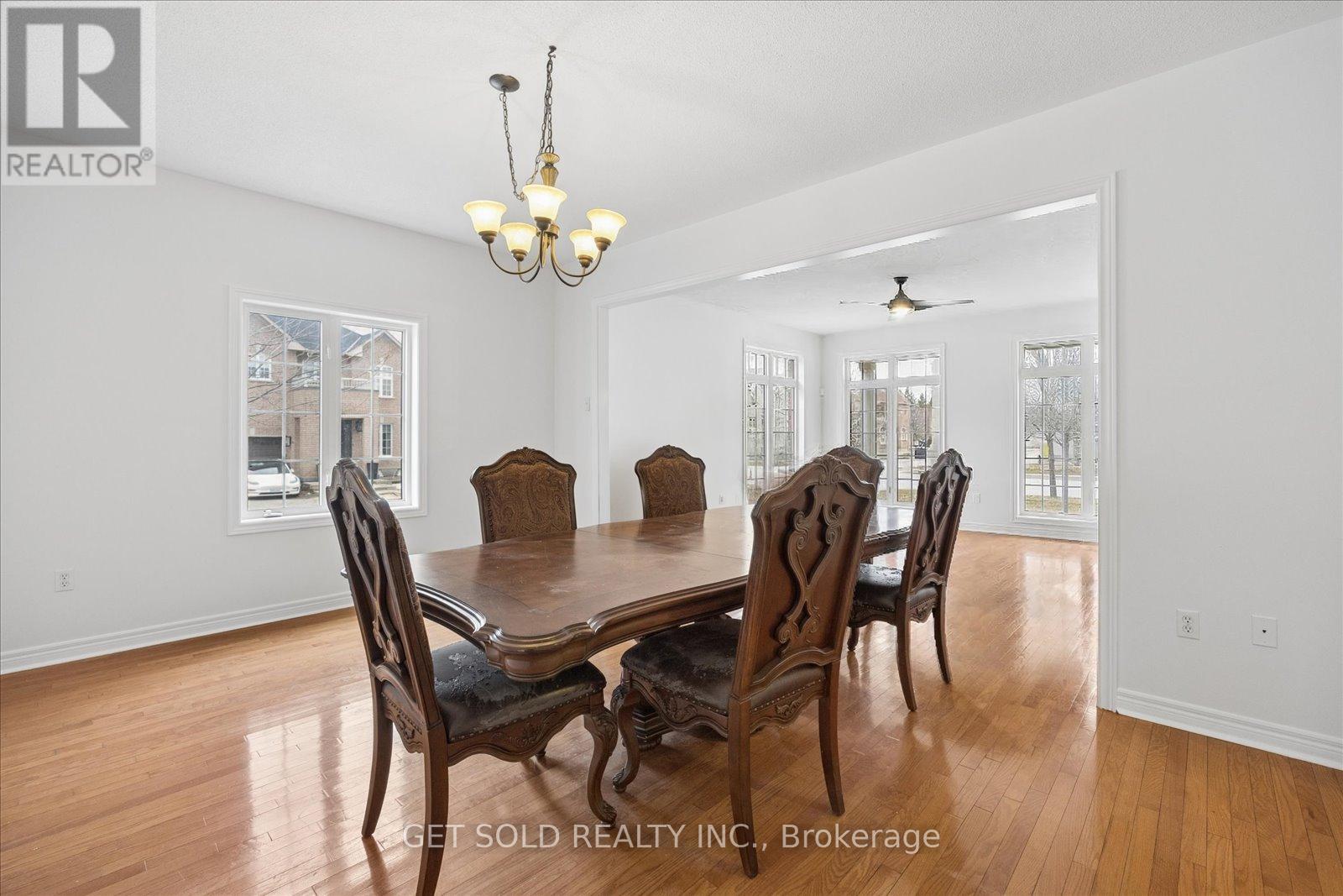 16 Deerchase Road Property Photo 14