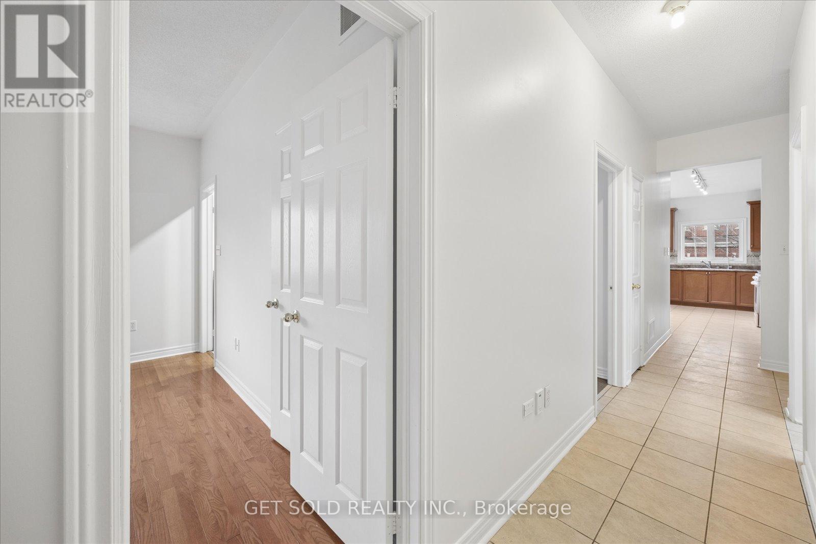 16 Deerchase Road Property Photo 27