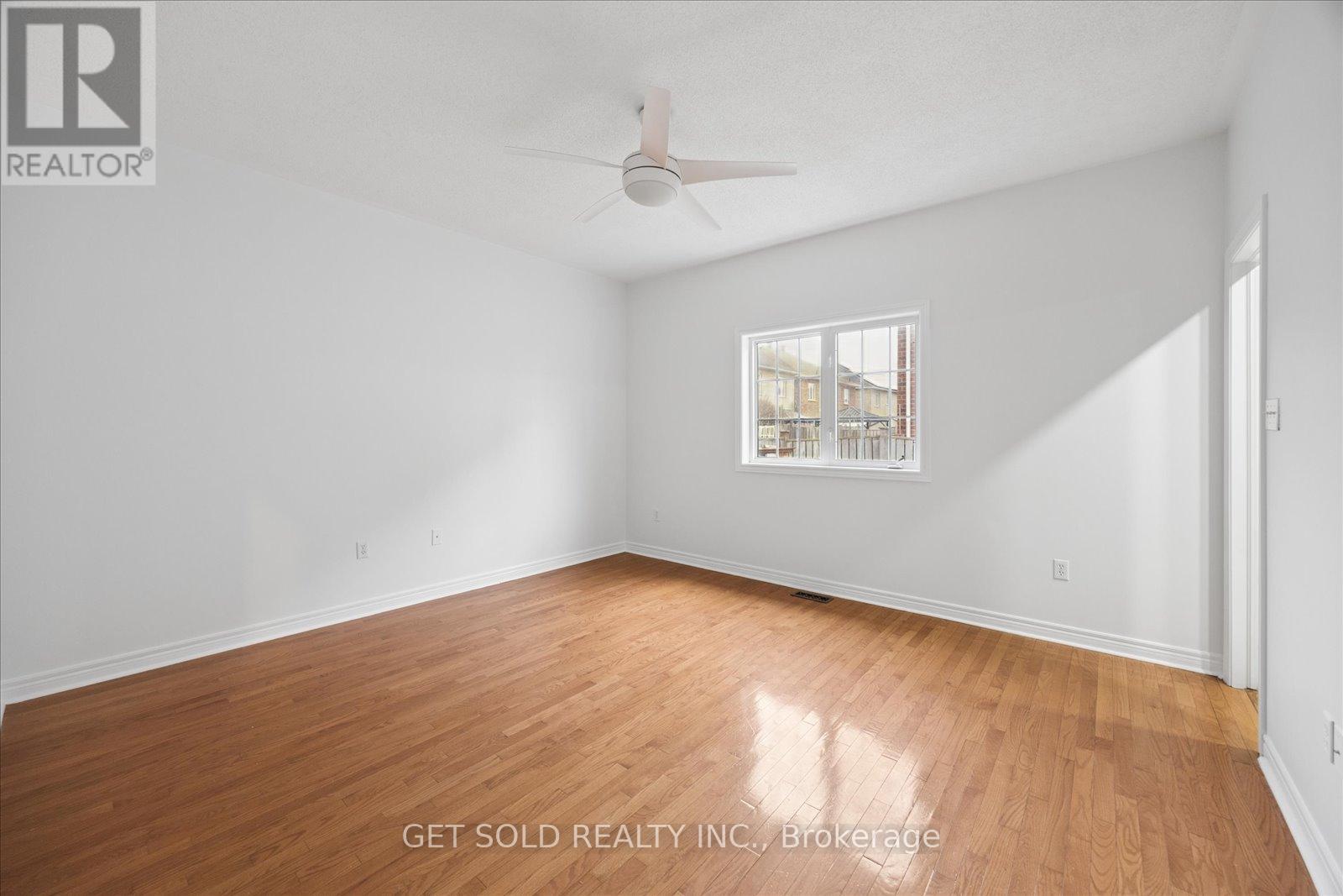 16 Deerchase Road Property Photo 28