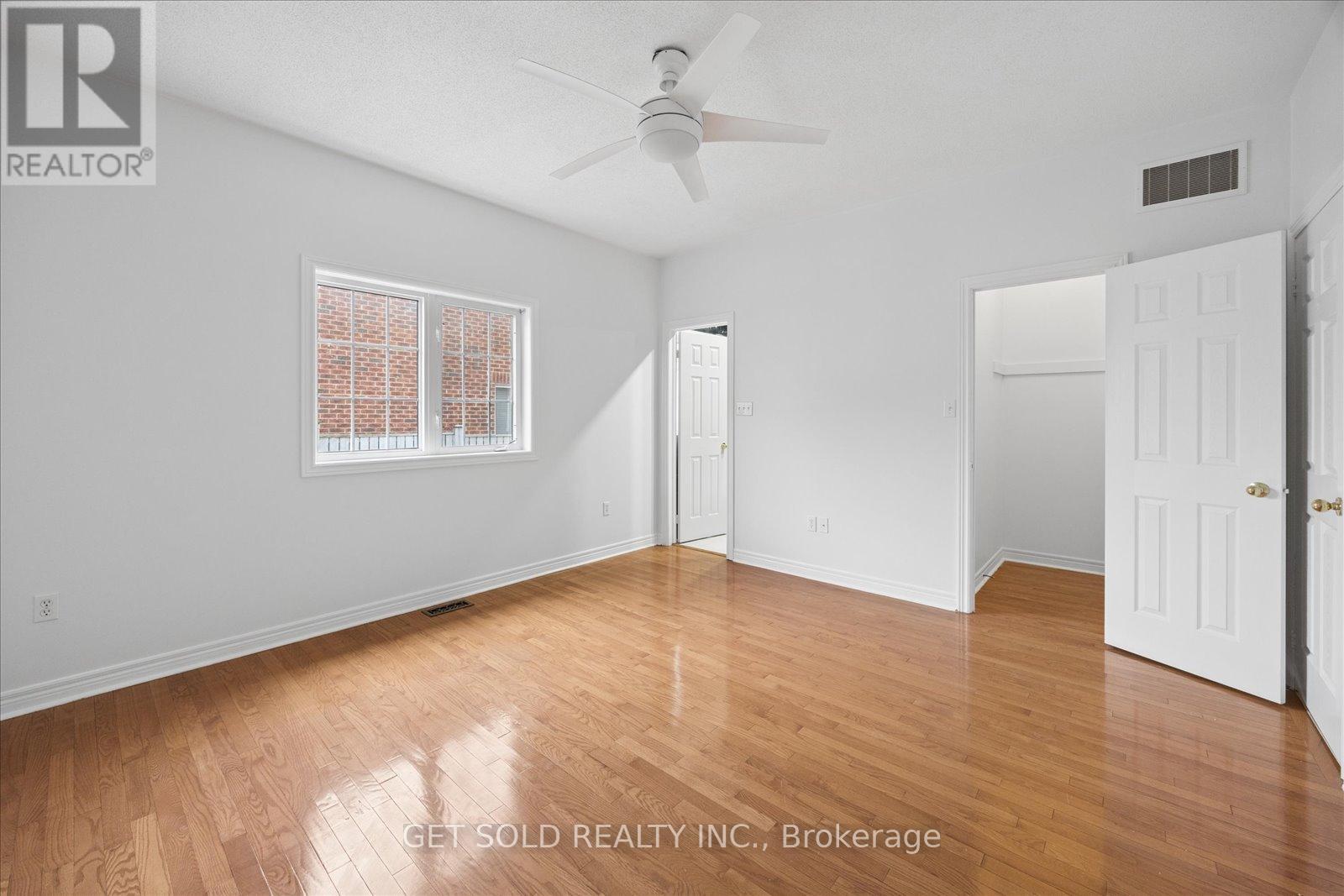 16 Deerchase Road Property Photo 29