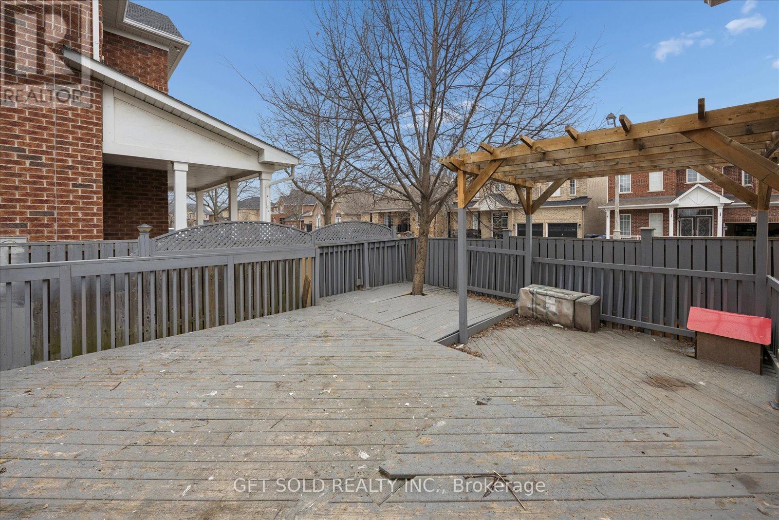 16 Deerchase Road Property Photo 45