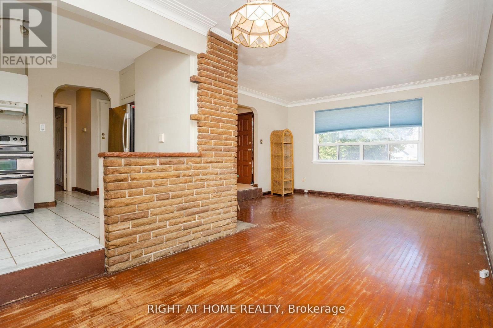 1045 Deta Road Property Photo 12